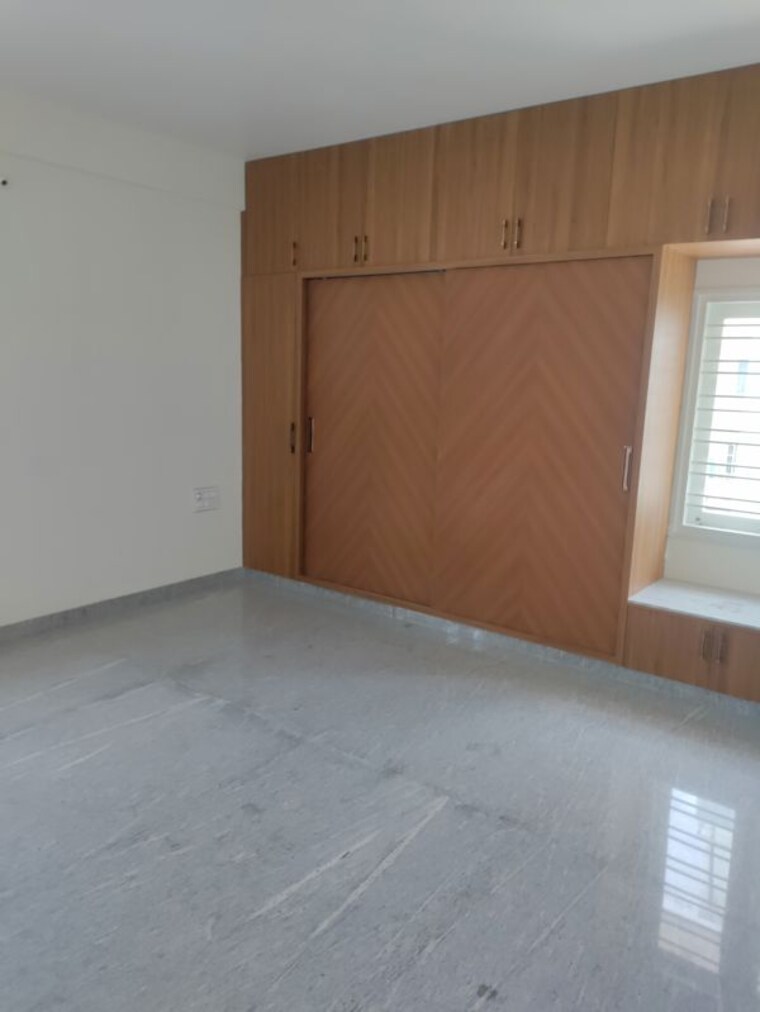 Room, basaveshwara nagar 3 Bedroom 1600 Sq.Ft. Builder Floor In Basaveshwara Nagar Bangalore 10684451