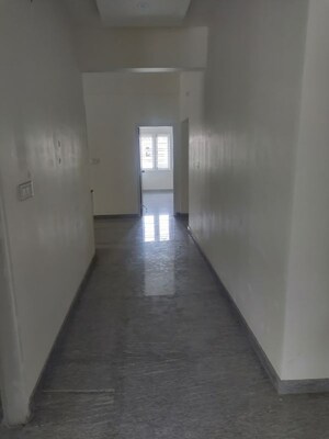 Room in 3 BHK Builder Floor at Basaveshwara Nagar – for Rent