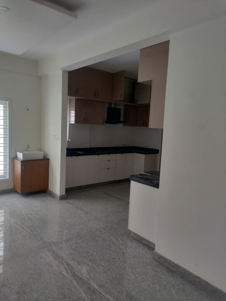 Kitchen, basaveshwara nagar 3 Bedroom 1600 Sq.Ft. Builder Floor In Basaveshwara Nagar Bangalore 10684451