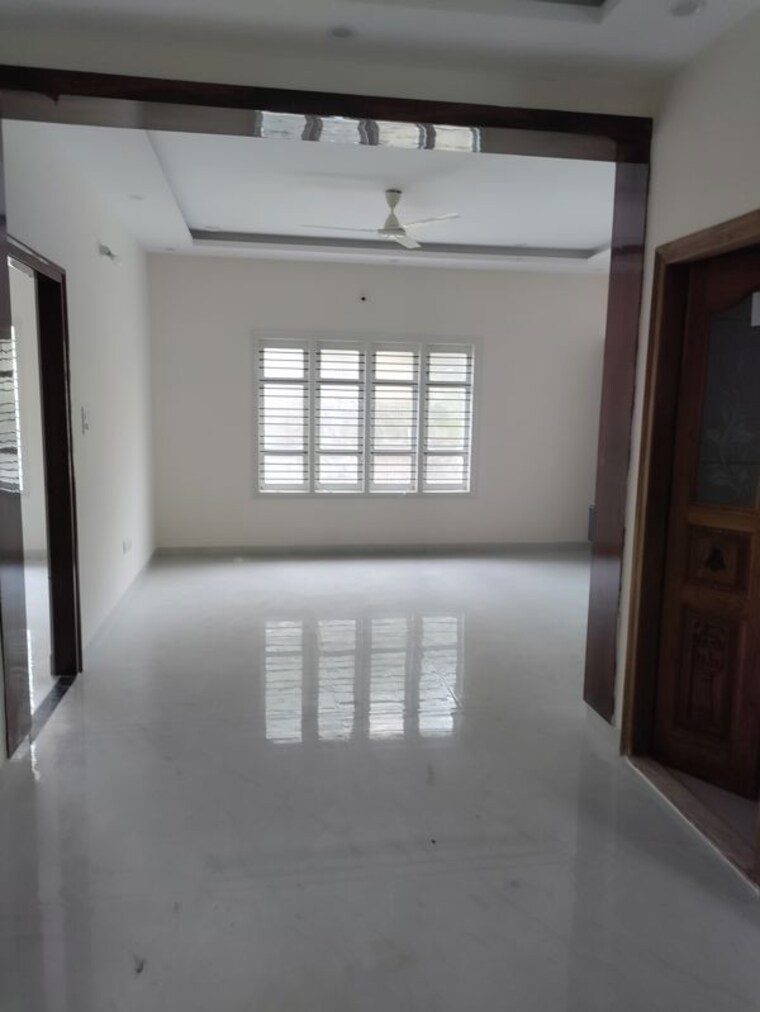 Room, basaveshwara nagar 2 Bedroom 1200 Sq.Ft. Builder Floor In Basaveshwara Nagar Bangalore 10684468