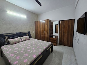 Bedroom in 2 BHK Apartment at MS Enclave Zirakpur, Dhakoli – for Rent
