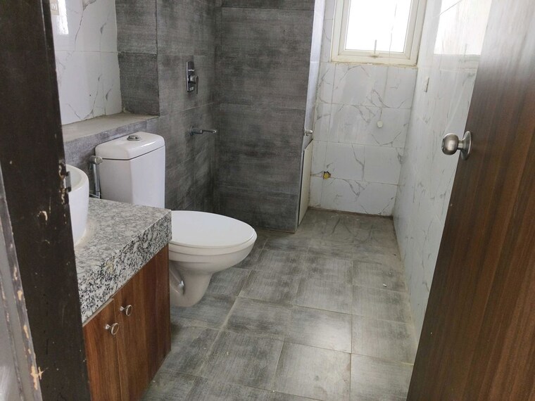 Bathroom, sector 22 2 Bedroom 1200 Sq.Ft. Builder Floor In Sector 22 Gurgaon 10684500