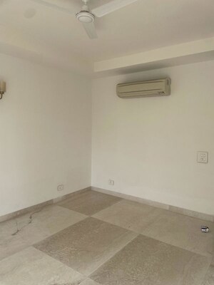 2 BHK Builder Floor For Rent in Sector 23