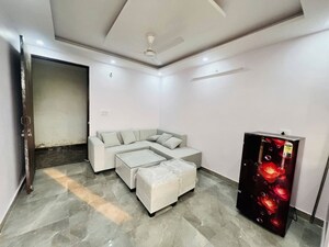 Living Room in 1 BHK Independent House at Saket – for Rent