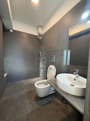Bathroom in 3 BHK Apartment at Juhu – for Sale