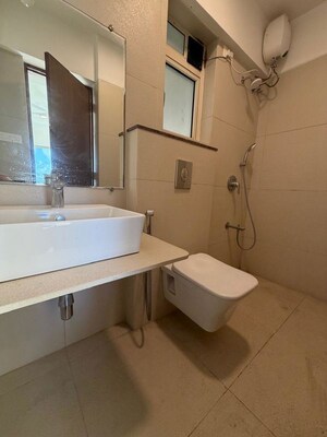 Attached Bathroom in 3 BHK Apartment at Juhu – for Sale