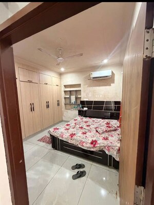 Bedroom in 1 BHK Villa at Meera Tower Chembur, Chembur – for Sale