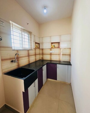 Kitchen in 1 BHK Apartment at Sargam Apartment Chembur, Chembur – for Sale