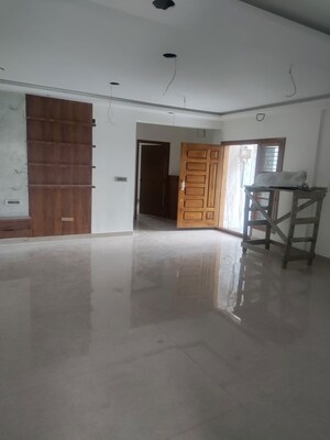 Kitchen in 3 BHK Builder Floor at Rajaji Nagar – for Rent