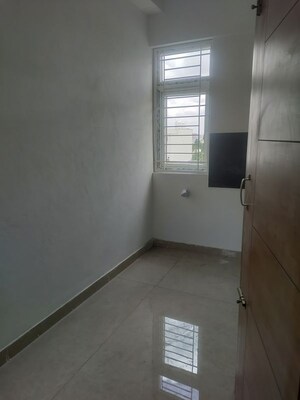 Room in 3 BHK Builder Floor at Rajaji Nagar – for Rent