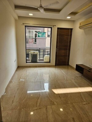 Bedroom in 3 BHK Builder Floor at Sushant Lok 3, Sector 57 – for Sale