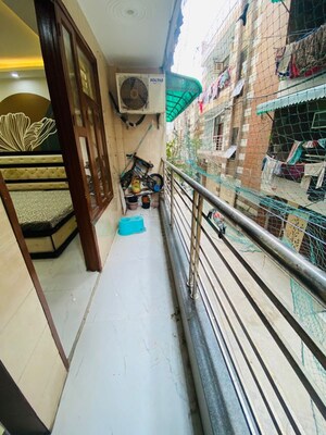 Balcony in 4 BHK Builder Floor at Dwarka Mor – for Rent