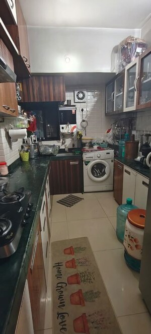 2 BHK Apartment For Sale in Haware Citi, Ghodbunder Road