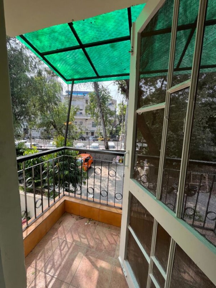 Balcony, sheikh sarai 3 Bedroom 1800 Sq.Ft. Builder Floor In Sheikh Sarai Delhi 10684553