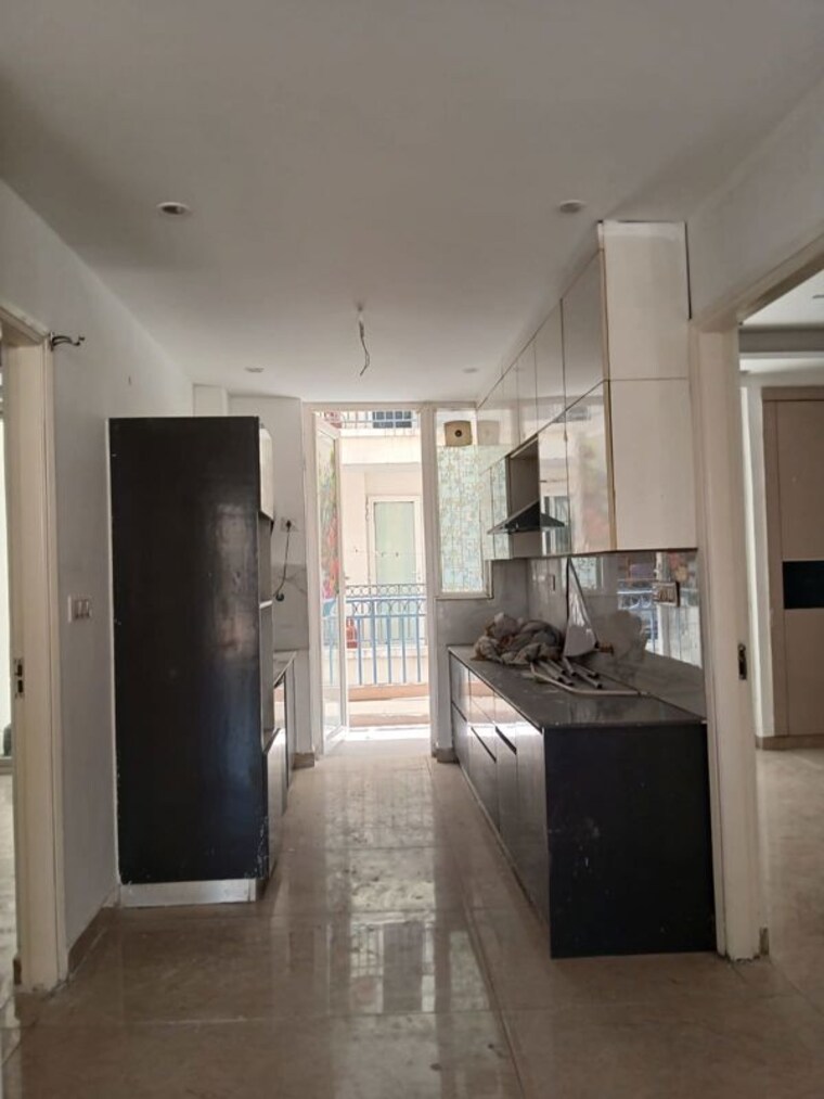 Kitchen, roseate-homes 3.5 Bedroom 1900 Sq.Ft. Apartment In Ghazipur Zirakpur 10684562