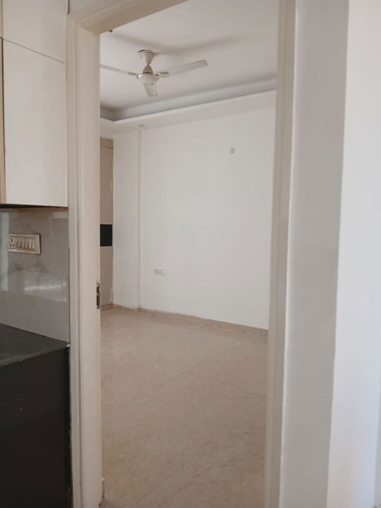 Room, roseate-homes 3.5 Bedroom 1900 Sq.Ft. Apartment In Ghazipur Zirakpur 10684562