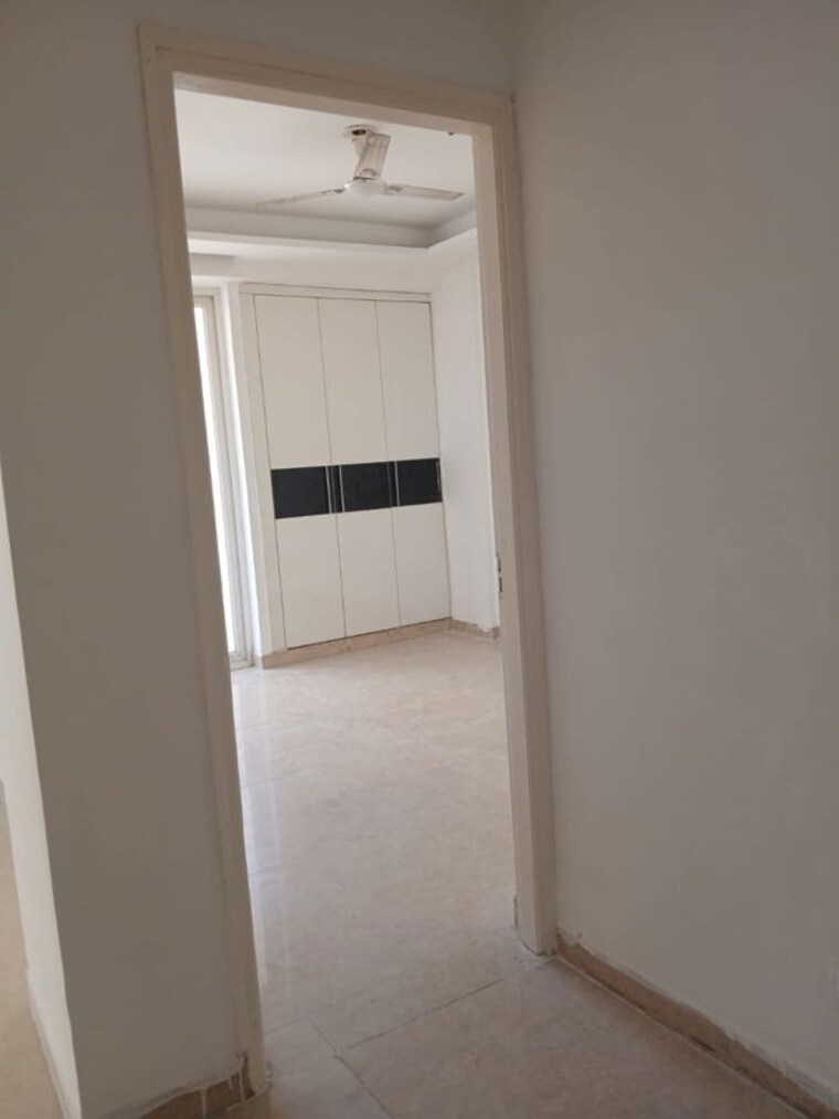 Room, roseate-homes 3.5 Bedroom 1900 Sq.Ft. Apartment In Ghazipur Zirakpur 10684562