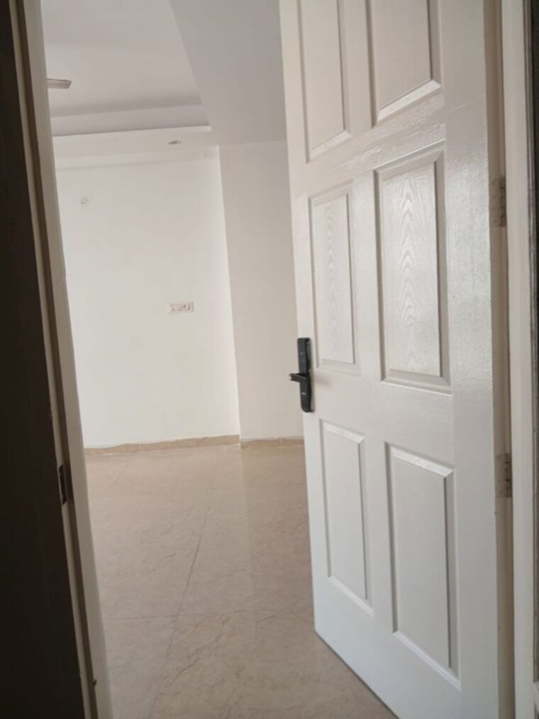 Bathroom, roseate-homes 3.5 Bedroom 1900 Sq.Ft. Apartment In Ghazipur Zirakpur 10684562