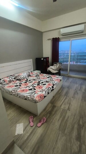 Studio Apartment For Rent in Paramount Golfforeste, Zeta I Greater Noida