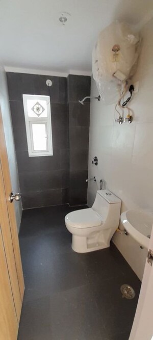 Bathroom in 1 BHK Independent House at Sector 14 – for Rent