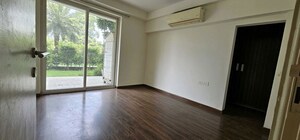 Room in 3 BHK Builder Floor at Sector 22 – for Rent