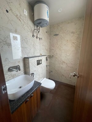 Bathroom in 1 BHK Independent House at Sector 14 – for Rent