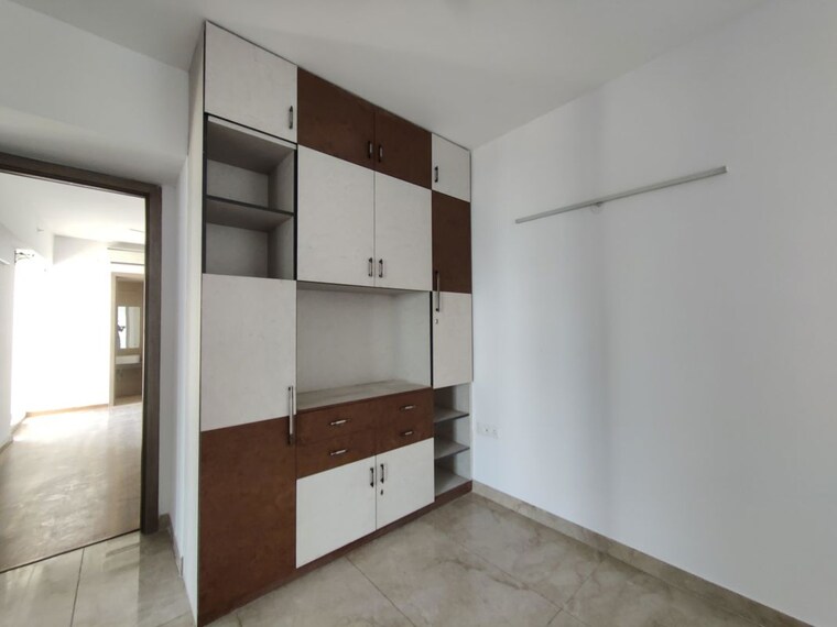 Room, sector 23 3 Bedroom 1550 Sq.Ft. Builder Floor In Sector 23 Gurgaon 10684675