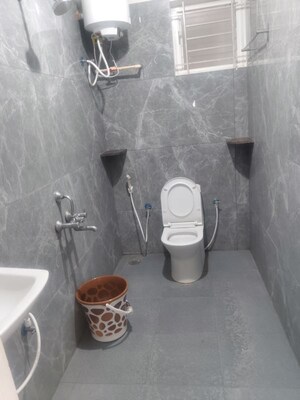 Bathroom in 1 BHK Apartment at Pearl Residency Bellandur, Bellandur – for Rent