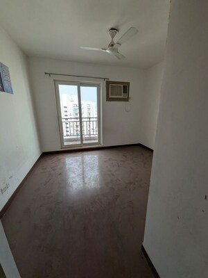 3 BHK Builder Floor For Rent in Sector 21