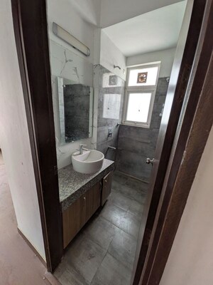 Bathroom in 3 BHK Builder Floor at Sector 21 – for Rent