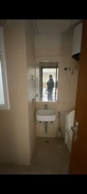 Bathroom in 2.5 BHK Builder Floor at Central Park Flower Valley, Sohna Sector 33 – for Sale
