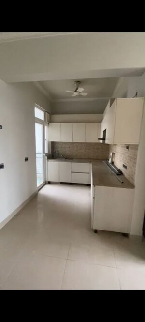 Kitchen in 2.5 BHK Builder Floor at Central Park Flower Valley, Sohna Sector 33 – for Sale