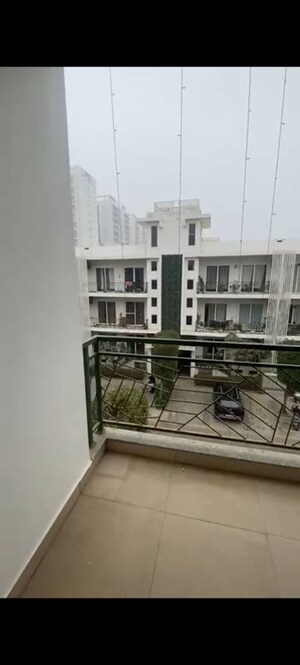 Balcony in 2.5 BHK Builder Floor at Central Park Flower Valley, Sohna Sector 33 – for Sale