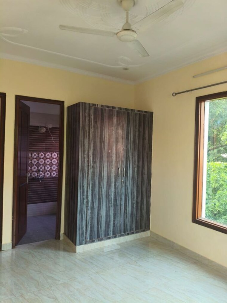 Room, palam vihar 2 Bedroom 1800 Sq.Ft. Builder Floor In Palam Vihar Gurgaon 10684722