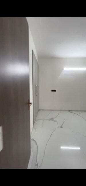 Bathroom in 4 BHK Builder Floor at Emerald Anmol, Sector 88 – for Rent
