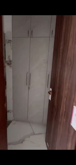 Furnished Amenities in 4 BHK Builder Floor at Emerald Anmol, Sector 88 – for Rent