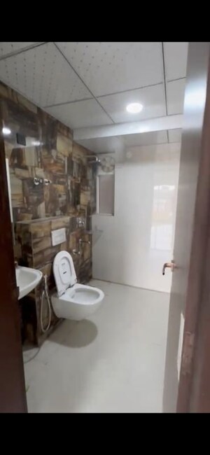 Bathroom in 4 BHK Builder Floor at Emerald Anmol, Sector 88 – for Rent