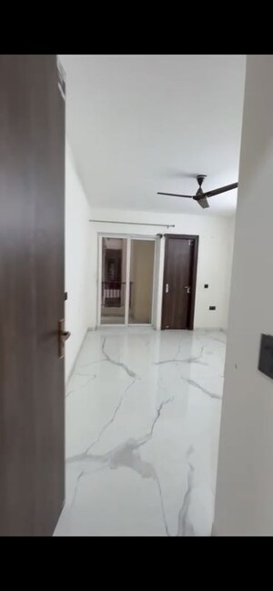 Bathroom in 4 BHK Builder Floor at Emerald Anmol, Sector 88 – for Rent