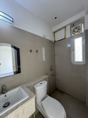 Bathroom in 3 BHK Builder Floor at Sector 21 – for Rent