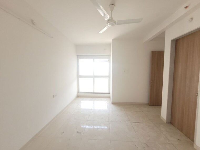 Room, godrej-emerald 2 Bedroom 801 Sq.Ft. Apartment In Ghodbunder Road Thane 10684769