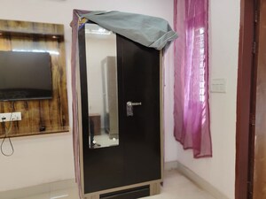 Building Lobby in 1 BHK Builder Floor at Palam Vihar – for Rent