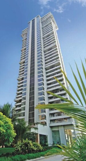 4 BHK Apartment – Exterior View View at Oberoi Realty Sky Heights, Andheri West - for Rent