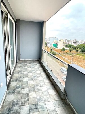 Balcony in 1 BHK Independent House at Sector 14 – for Rent