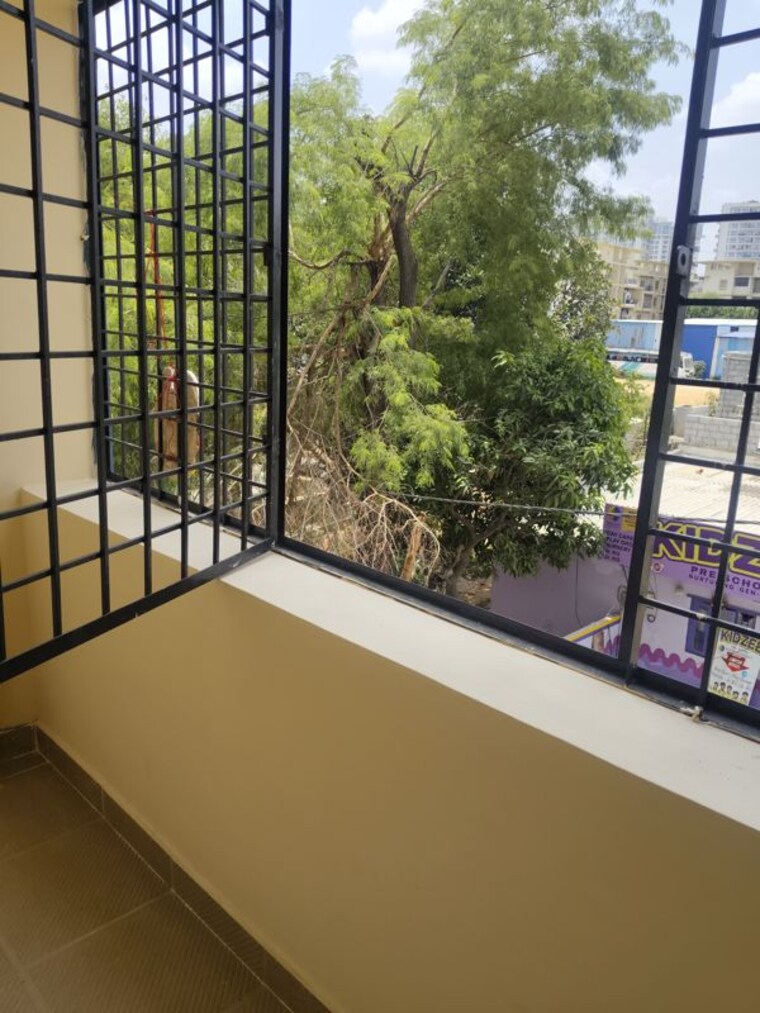 Balcony, keerthana-residency 1 Bedroom 500 Sq.Ft. Apartment In Kadubeesanahalli Bangalore 10684806