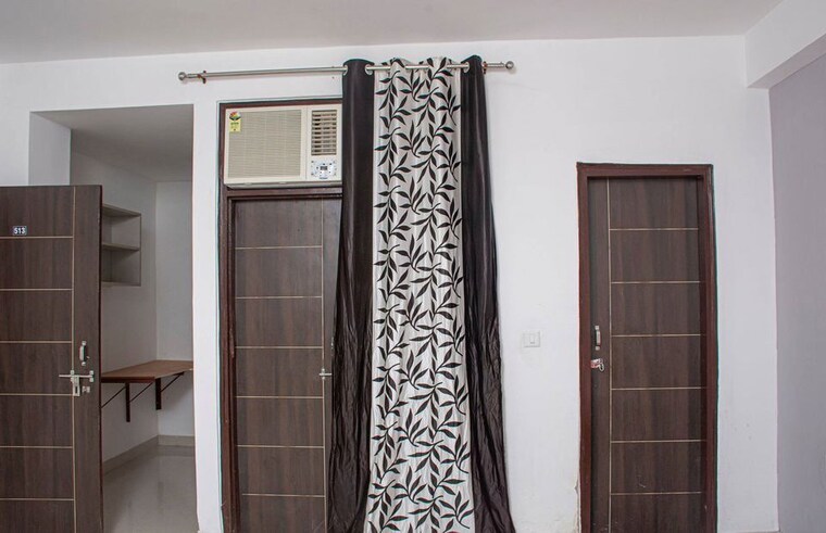 undefined, sector 14 1 Bedroom 569 Sq.Ft. Independent House In Sector 14 Gurgaon 10684787