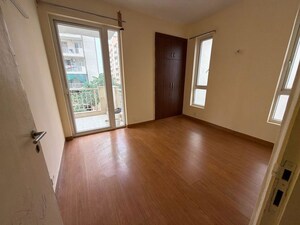 3 BHK Builder Floor For Rent in Sector 23
