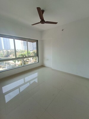 Room in 2 BHK Apartment at Lotus Residency Goregaon West, Goregaon West – for Rent