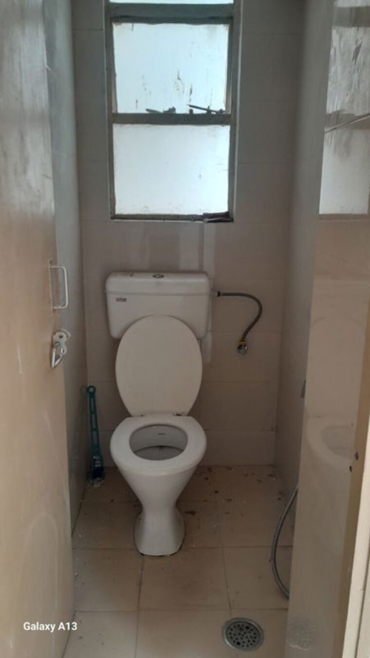 Bathroom, lotus-homz 1 Bedroom 405 Sq.Ft. Apartment In Sector 111 Gurgaon 10684831