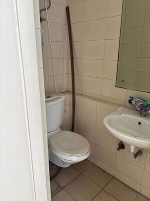 Bathroom in 3 BHK Builder Floor at Sector 21 – for Rent