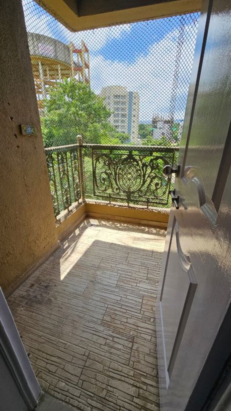Balcony, konark-indrayu-enclave-2 3 Bedroom 1300 Sq.Ft. Apartment In Kondhwa Pune 10684844